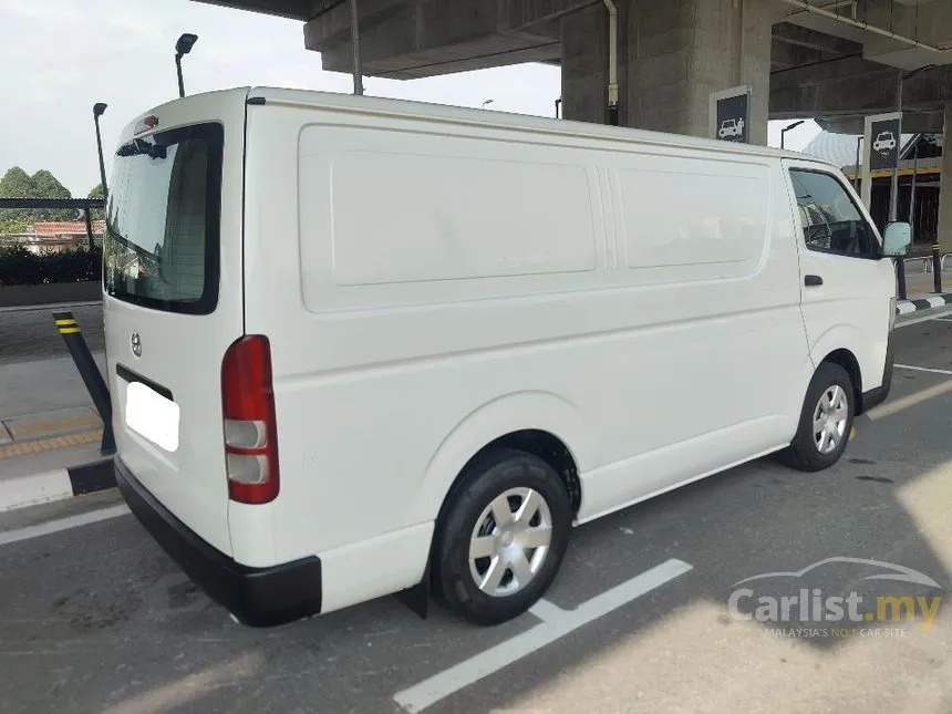 2015 Toyota Hiace Panel Van