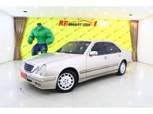 2001 Mercedes-Benz E240 2.4 W210 (ปี 95-03) Elegance Sedan AT