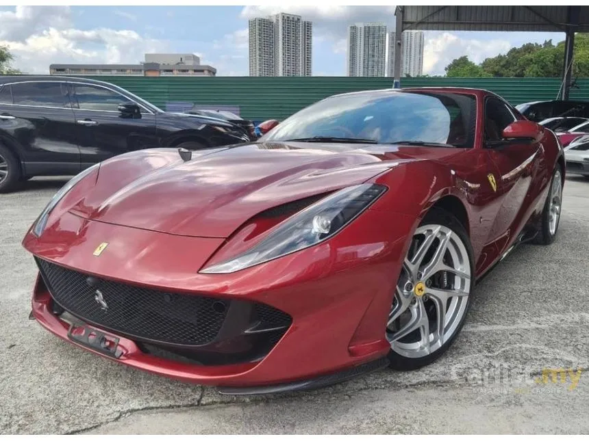 2021 Ferrari 812 Superfast Coupe