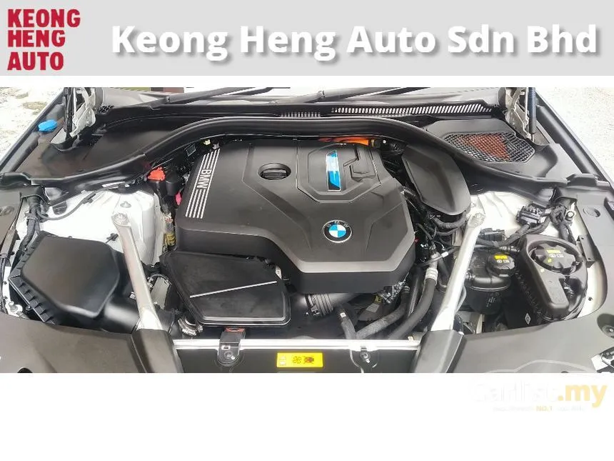 2022 BMW 530e M Sport Sedan