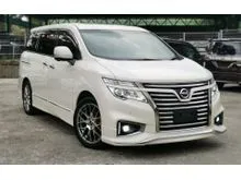 2017 Nissan Elgrand 2.5 sunroof AND FULLLY LOADED