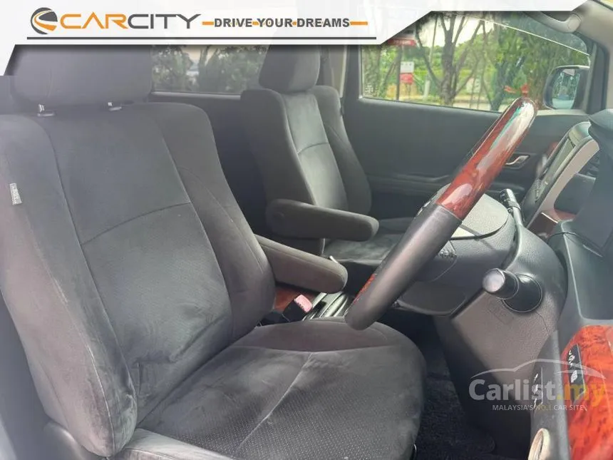 2011 Toyota Vellfire Z Platinum MPV