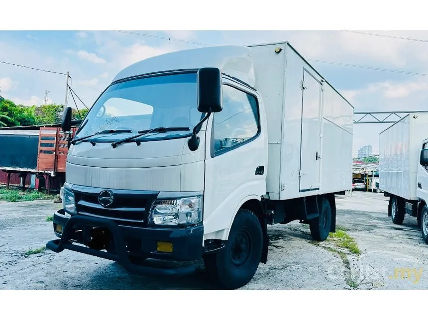 2012 Hino 300 Series WU302 ECO TURBO - WU302R-HKMLHD3 Lorry