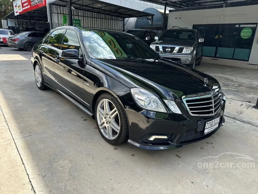 2012 Mercedes-Benz E250 CGI BlueEFFICIENCY Sedan