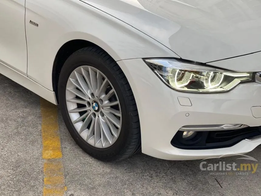 2017 BMW 318i Luxury Sedan