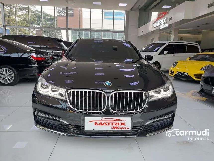 2017 BMW 730Li Sedan