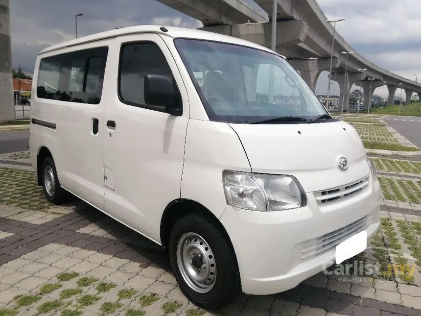 2012 Daihatsu Gran Max Window van Van