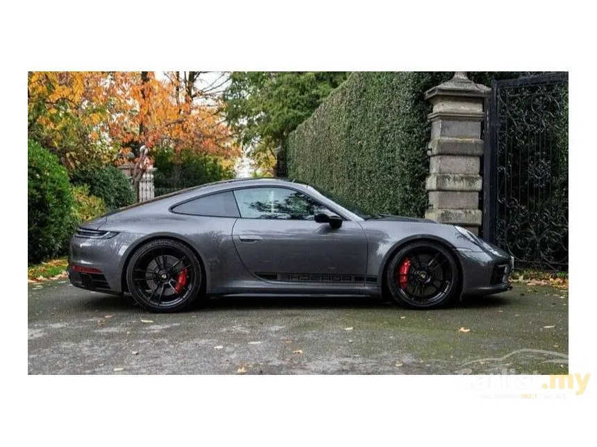 2022 Porsche 911 Carrera GTS Coupe