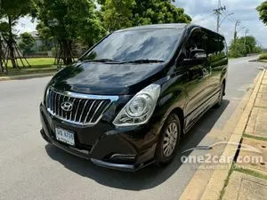 2017 Hyundai H-1 2.5 Deluxe Van