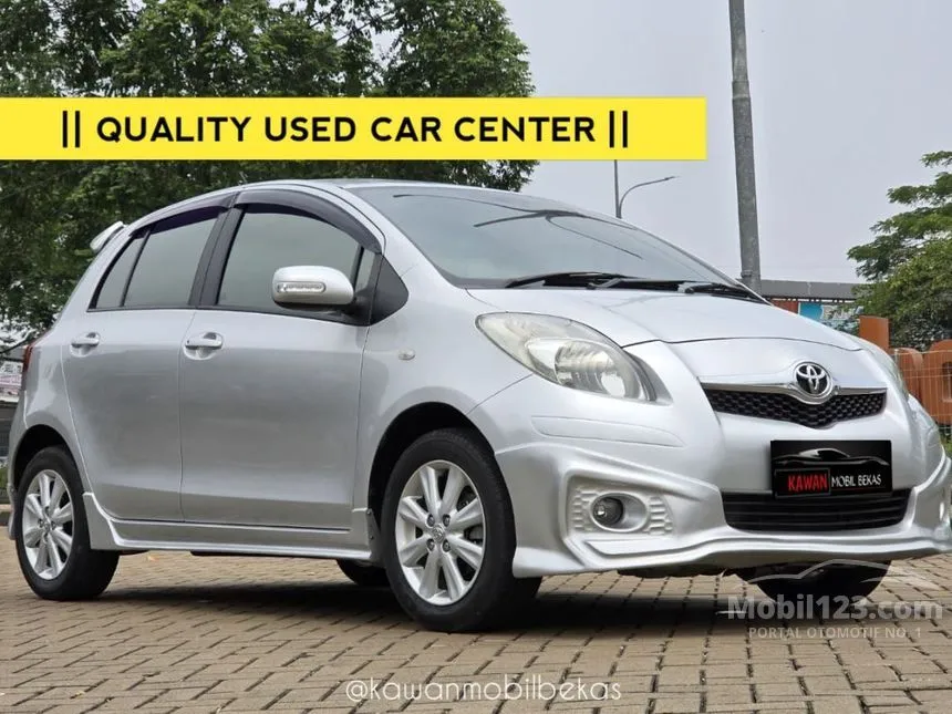 Jual Mobil Toyota Yaris 2012 E 1.5 di DKI Jakarta Automatic Hatchback Silver Rp 112.000.000