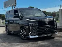 [HUD Hi-Res Power Boot ] 2022 Toyota Voxy 2.0 S-Z MPV