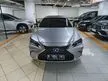 Jual Mobil Lexus ES300h 2022 Ultra Luxury 2.5 di DKI Jakarta Automatic Sedan Abu
