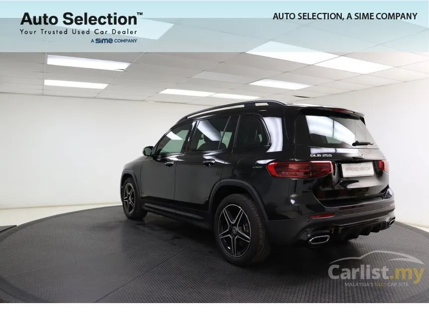 2023 Mercedes-Benz GLB250 4MATIC AMG Line SUV