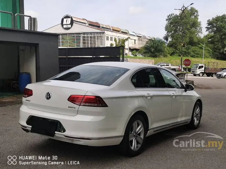 2018 Volkswagen Passat TSI Comfortline Sedan