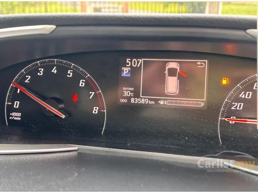 2017 Toyota Sienta V MPV