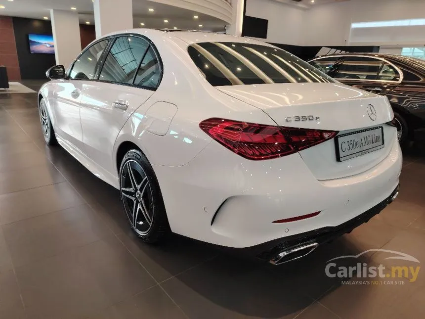 2024 Mercedes-Benz C350e AMG Line Sedan