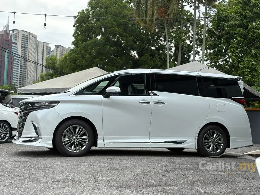 2024 Toyota Alphard Z 7-Seater MPV