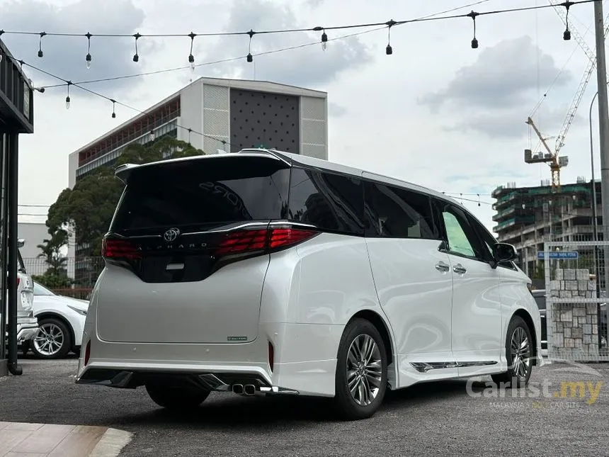 2024 Toyota Alphard Z 7-Seater MPV