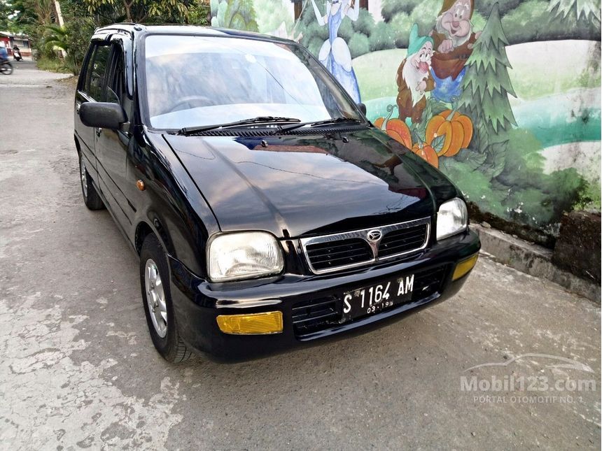 Jual Mobil Daihatsu Ceria 2002 0.9 di Jawa Timur Manual 