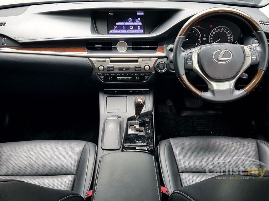 Lexus es250 салон