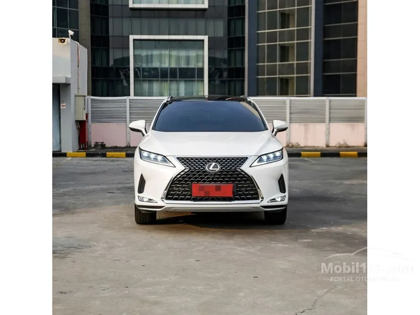 Jual Mobil Lexus RX300 2021 Luxury 2.0 di Jawa Barat Automatic SUV Putih Rp 920.000.000