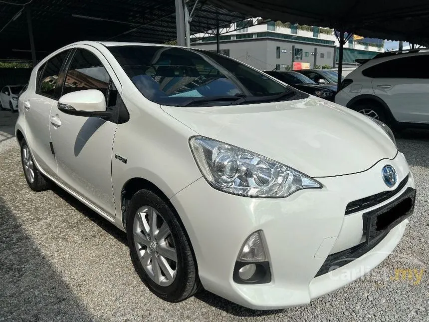 2012 Toyota Prius C Hybrid Hatchback
