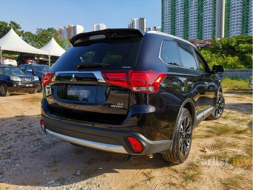 2019 mitsubishi outlander suv