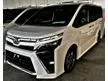 Recon 2019 Toyota Voxy 2.0 (A) ZS KIRAMEKI 2 2-POWER DOOR (7-SEATER) ROOF MONITOR UNREG - Cars for sale