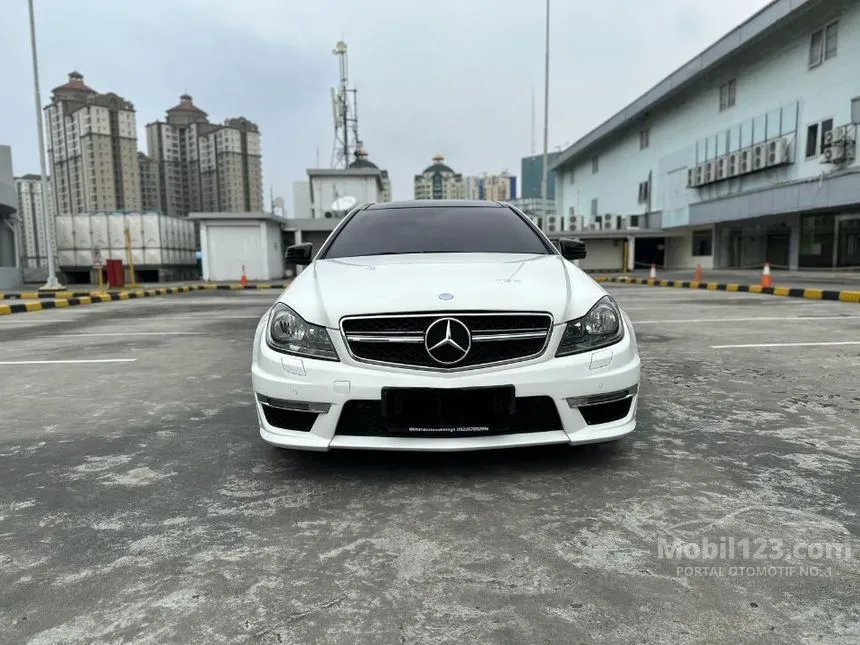 2012 Mercedes-Benz C180 Coupe