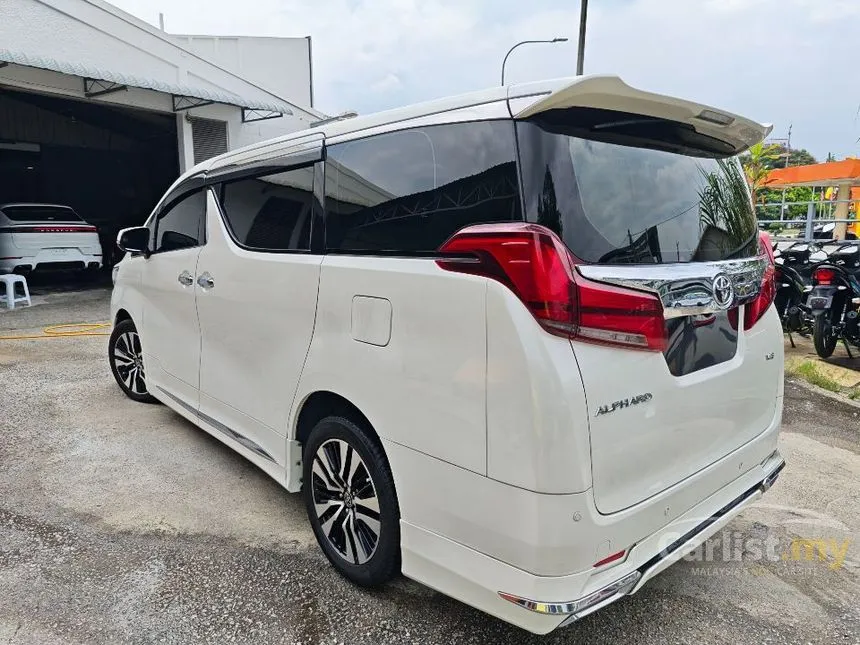 2016 Toyota Alphard MPV