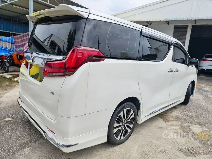 2016 Toyota Alphard MPV