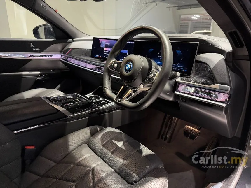 2023 BMW 750e xDrive M Sport Pure Excellence Sedan