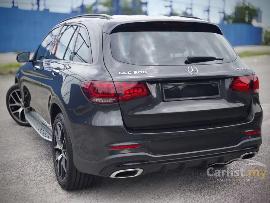 2021 Mercedes-Benz GLC300 4MATIC AMG Line SUV