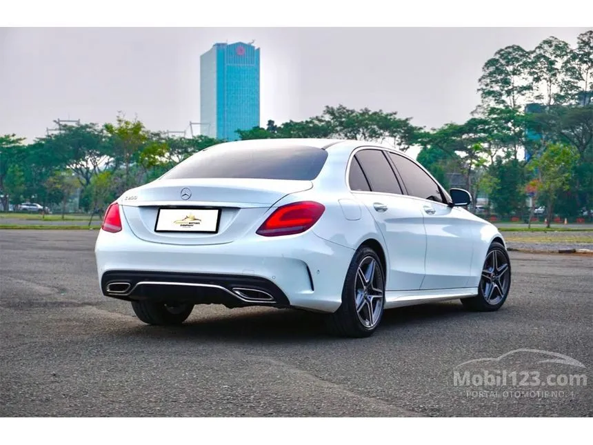 2020 Mercedes-Benz C200 AMG Final Edition Sedan