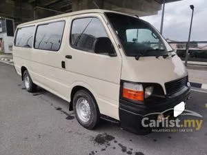 2003 Toyota Hiace 3.0 Van