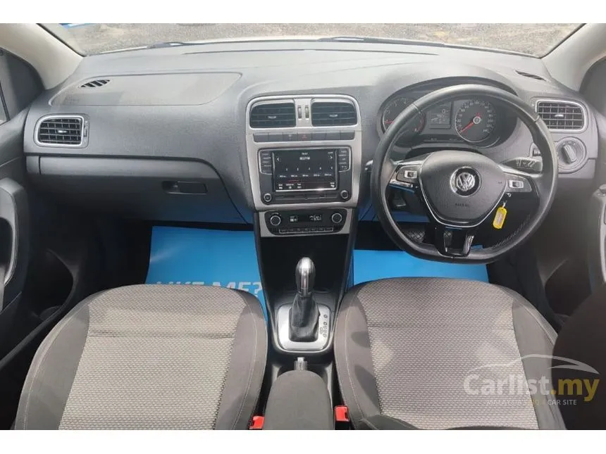 2018 Volkswagen Polo Black & White Hatchback