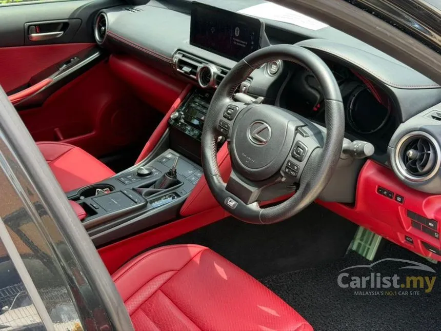 2021 Lexus IS 300 F Sport Sedan