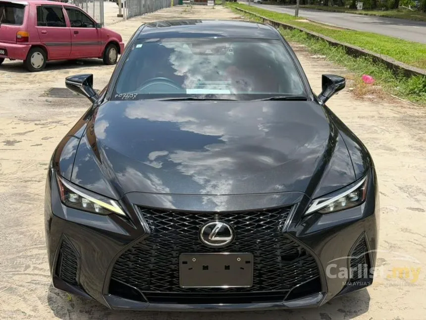 2021 Lexus IS 300 F Sport Sedan