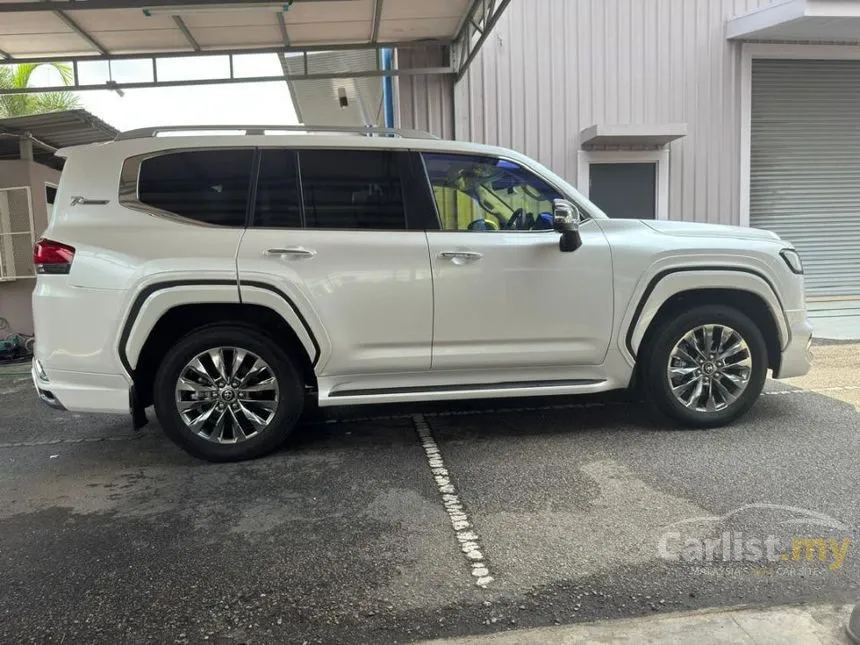 2023 Toyota Land Cruiser J300 ZX Modellista 7 Seater SUV