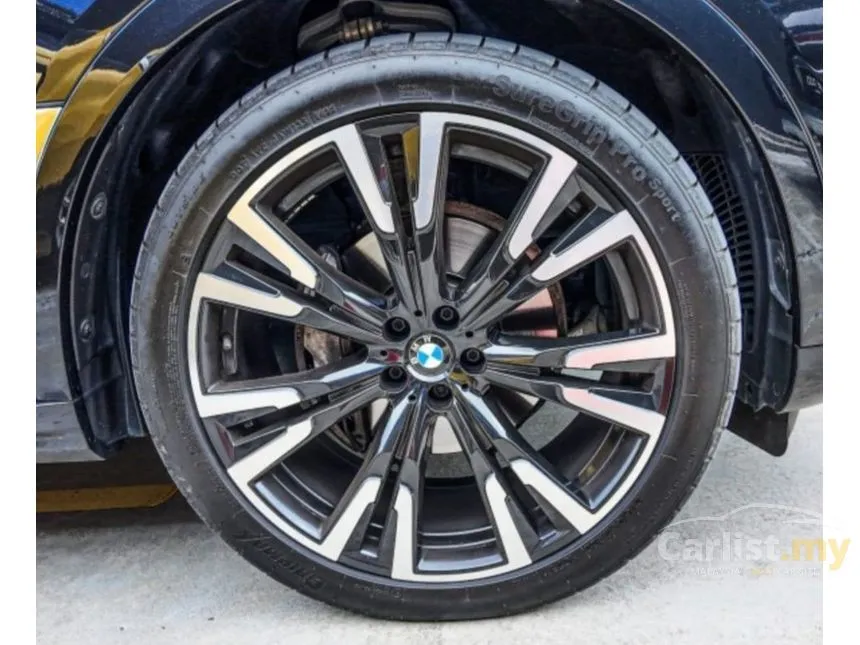 2023 BMW X7 xDrive40i Pure Excellence SUV