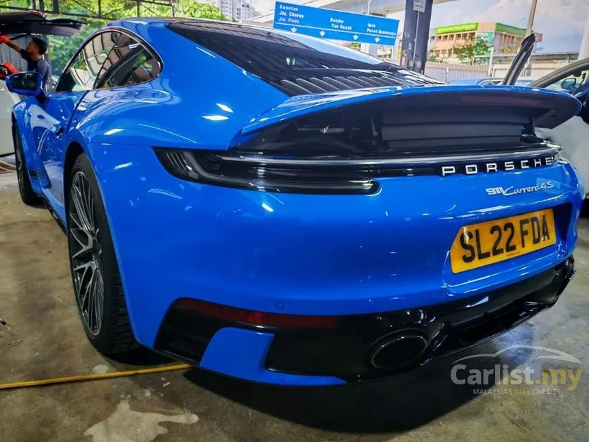 2022 Porsche 911 Carrera 4S Coupe