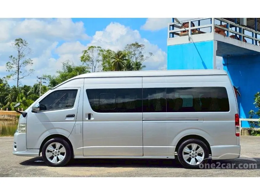 2015 Toyota HIACE D4D Van