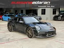 ( Mileage 6k KM / Sunroof / FullCarbon / AkrapovicSportExhaust / PASM / PCCB / 18WaysPowerMemorySeat ) 2022 Porsche 911 3.7 Turbo S Coupe