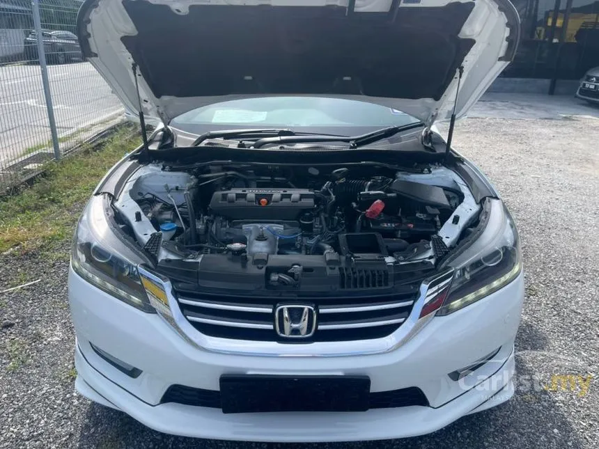 2016 Honda Accord VTi-L Sedan
