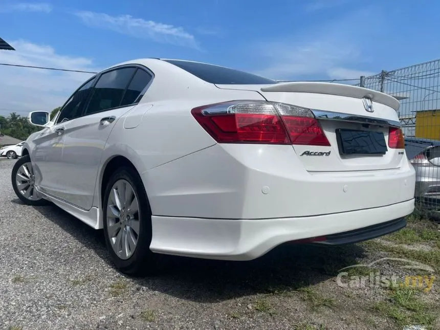 2016 Honda Accord VTi-L Sedan