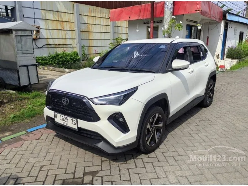 2023 Toyota Yaris Cross G SUV
