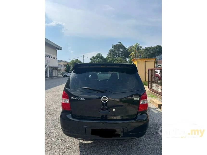 2012 Nissan Grand Livina ST-L Comfort MPV