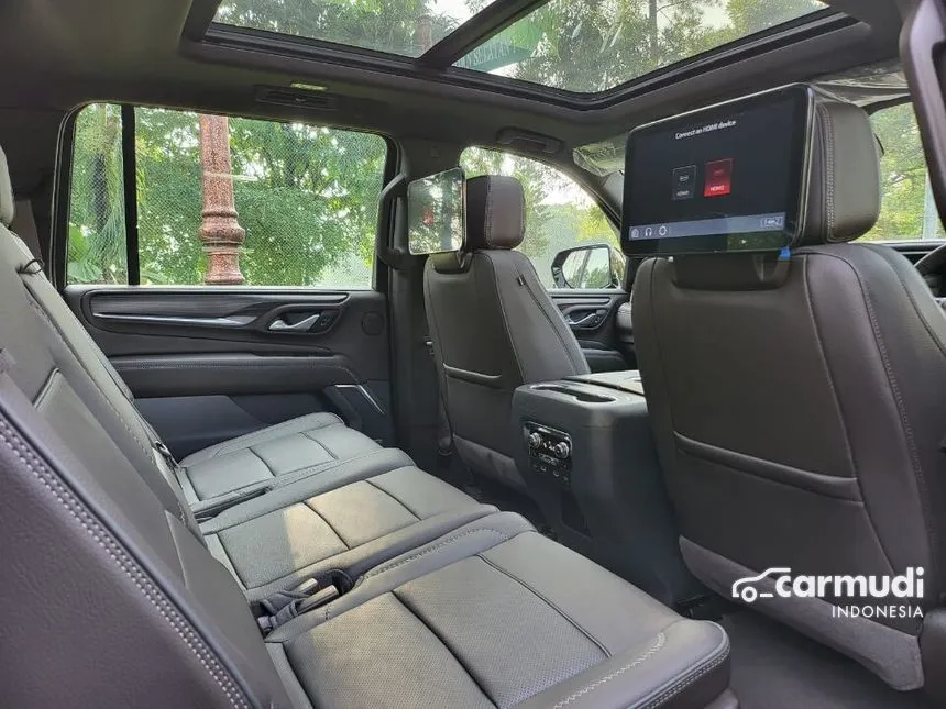 2023 GMC Yukon Denali XL SUV