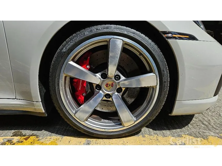 2024 Porsche 911 Turbo S Coupe