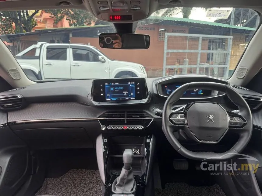 2023 Peugeot 2008 Allure SUV